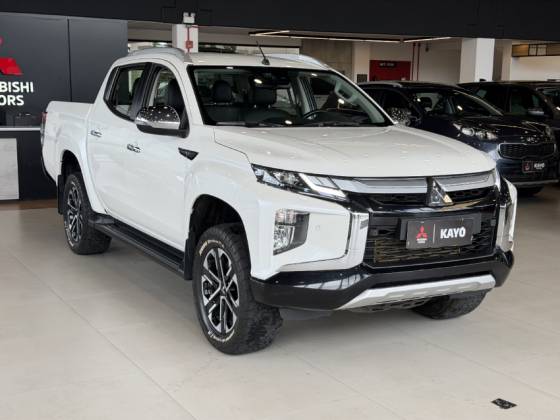 MITSUBISHI L200 TRITON 2.4 16V TURBO DIESEL SPORT HPE-S CD 4P 4X4 AUTOMÁTICO